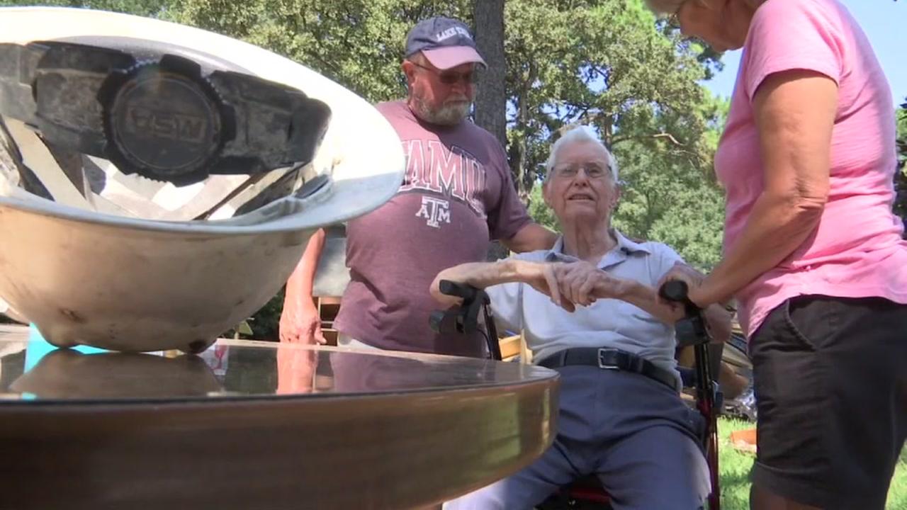 texas-residents-rebuild-world-war-ii-vets-home-hit-by-harvey-for-100th-birthday