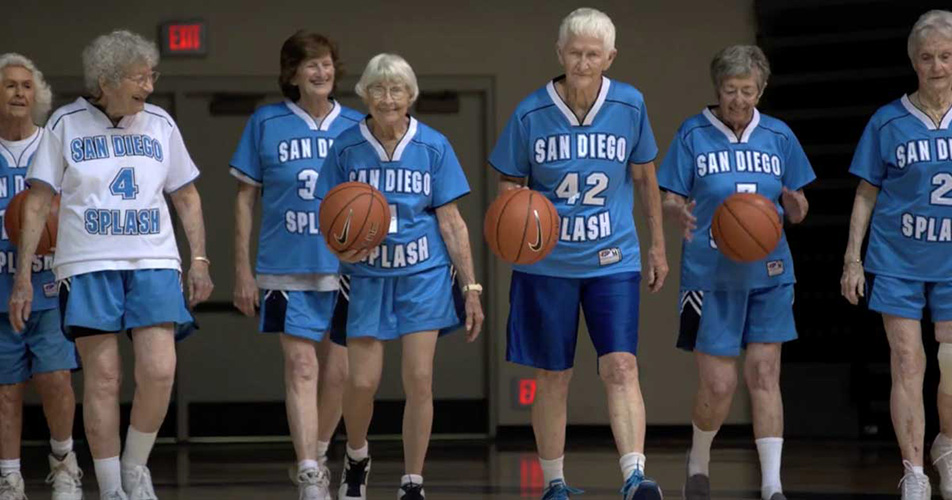 80-year-old-female-basketball-players-